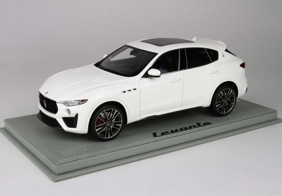 MASERATI - LEVANTE TROFEO 3.8L V8 (590hp) 2018